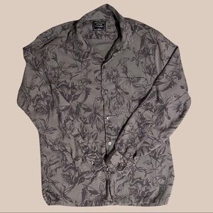Abercrombie & Fitch Gray Floral Button Down